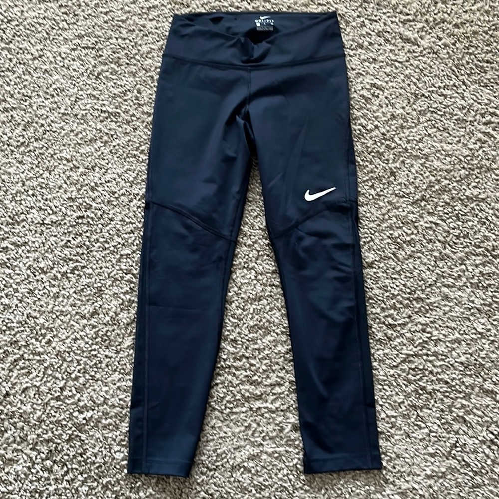 Nike cropped leggings